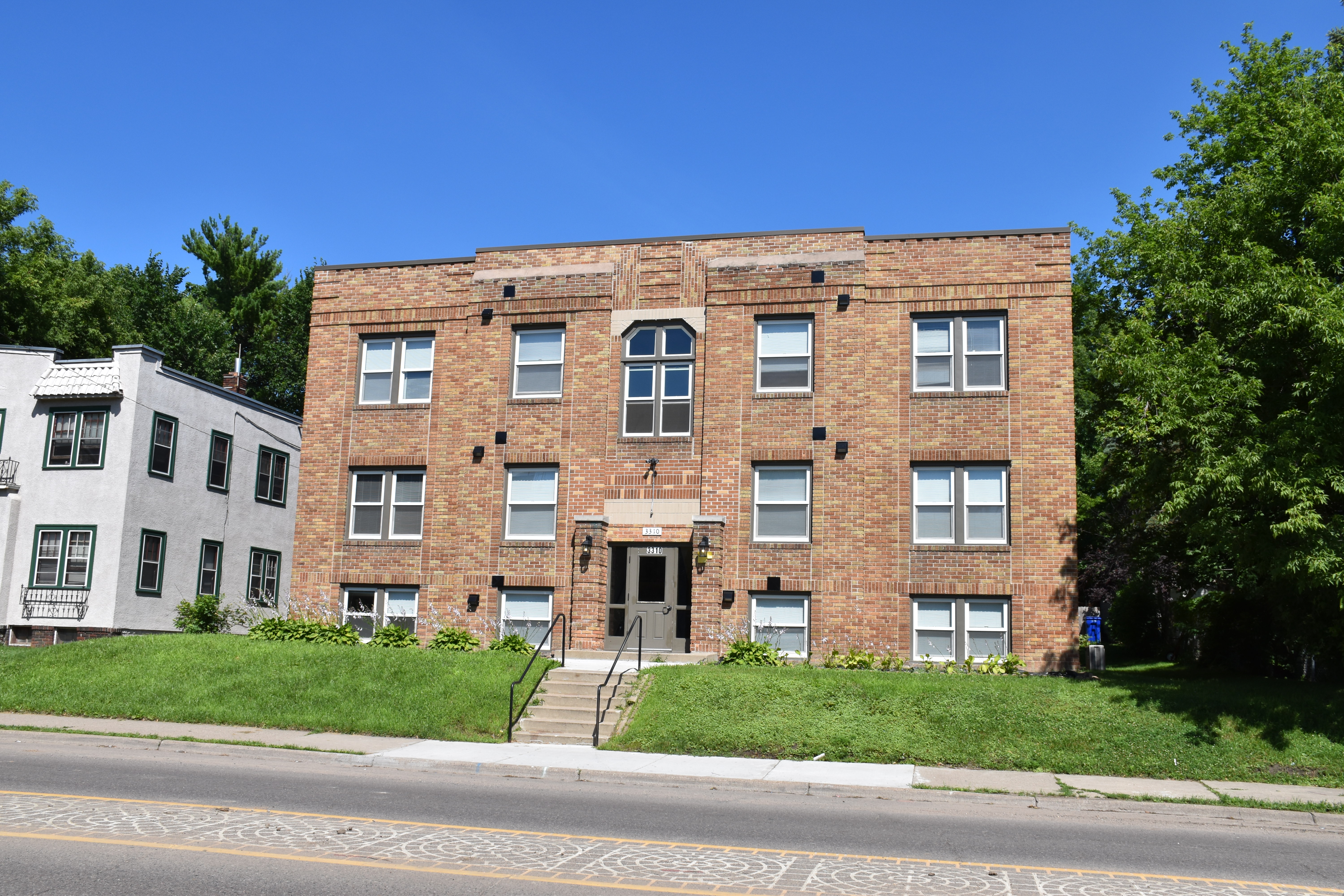 Exterior image of 3310 Penn Ave. N property building