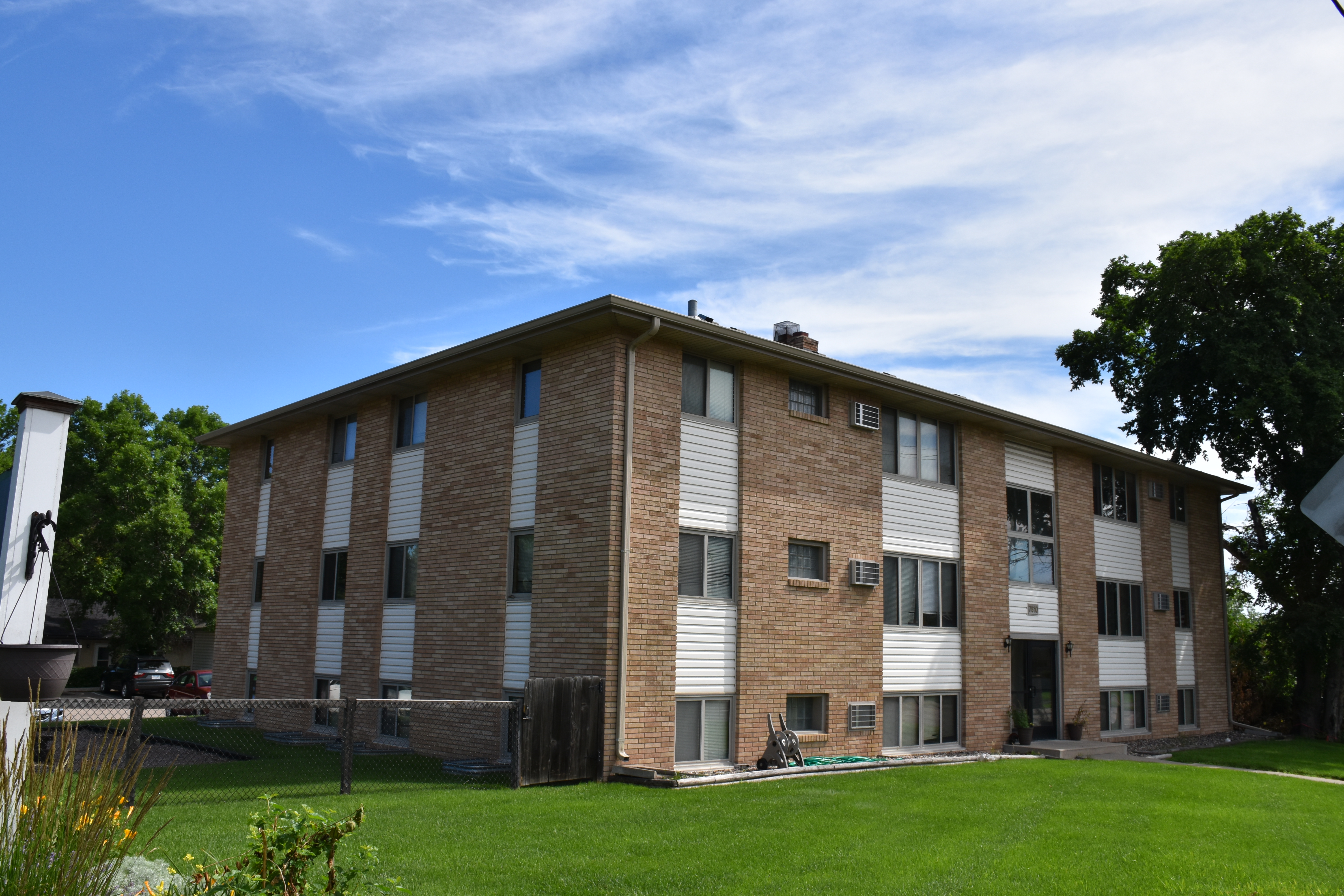 Bass Lake Apartments