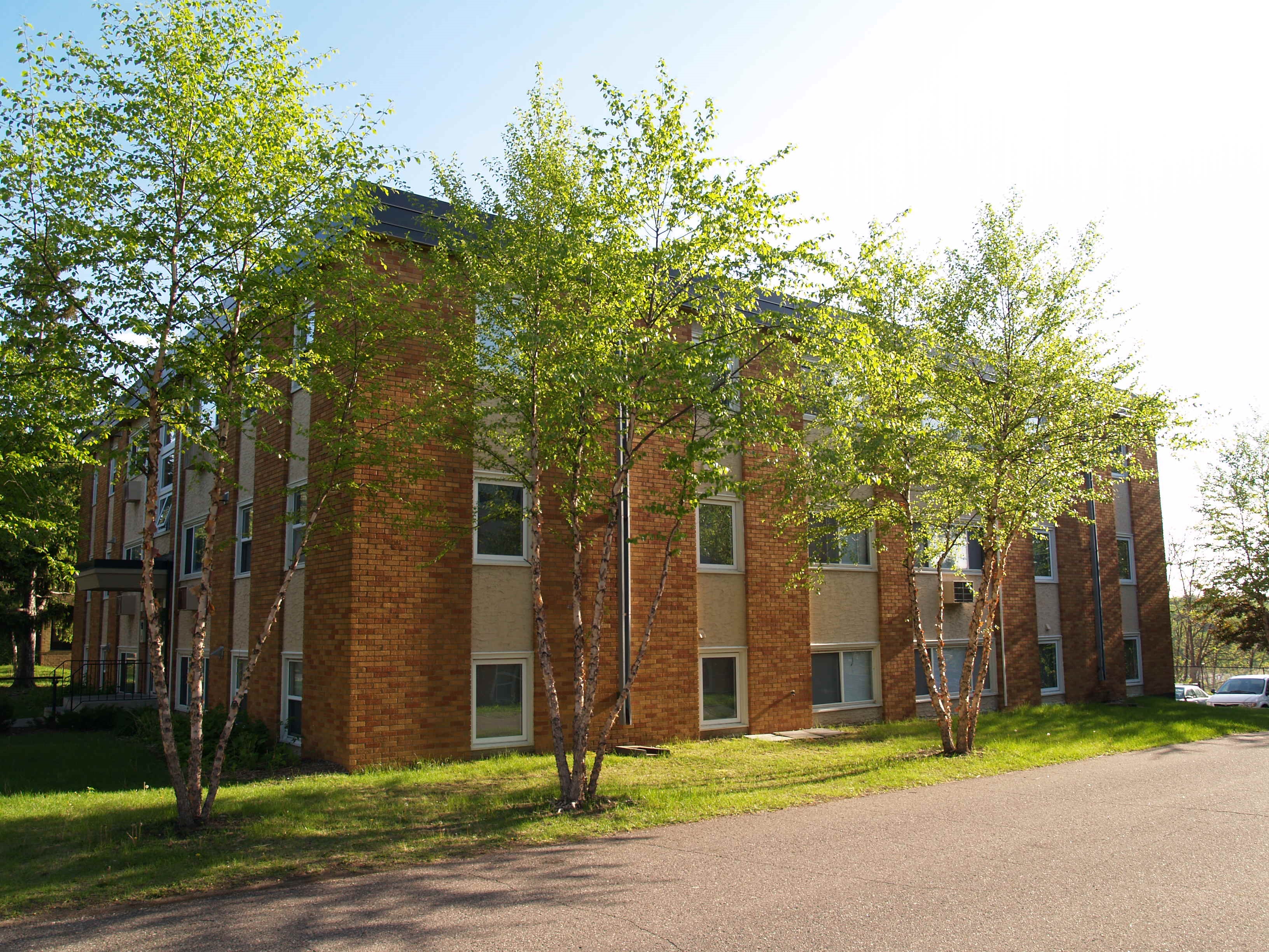 Crestview Apartments