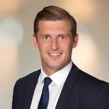 Chris Sherman headshot