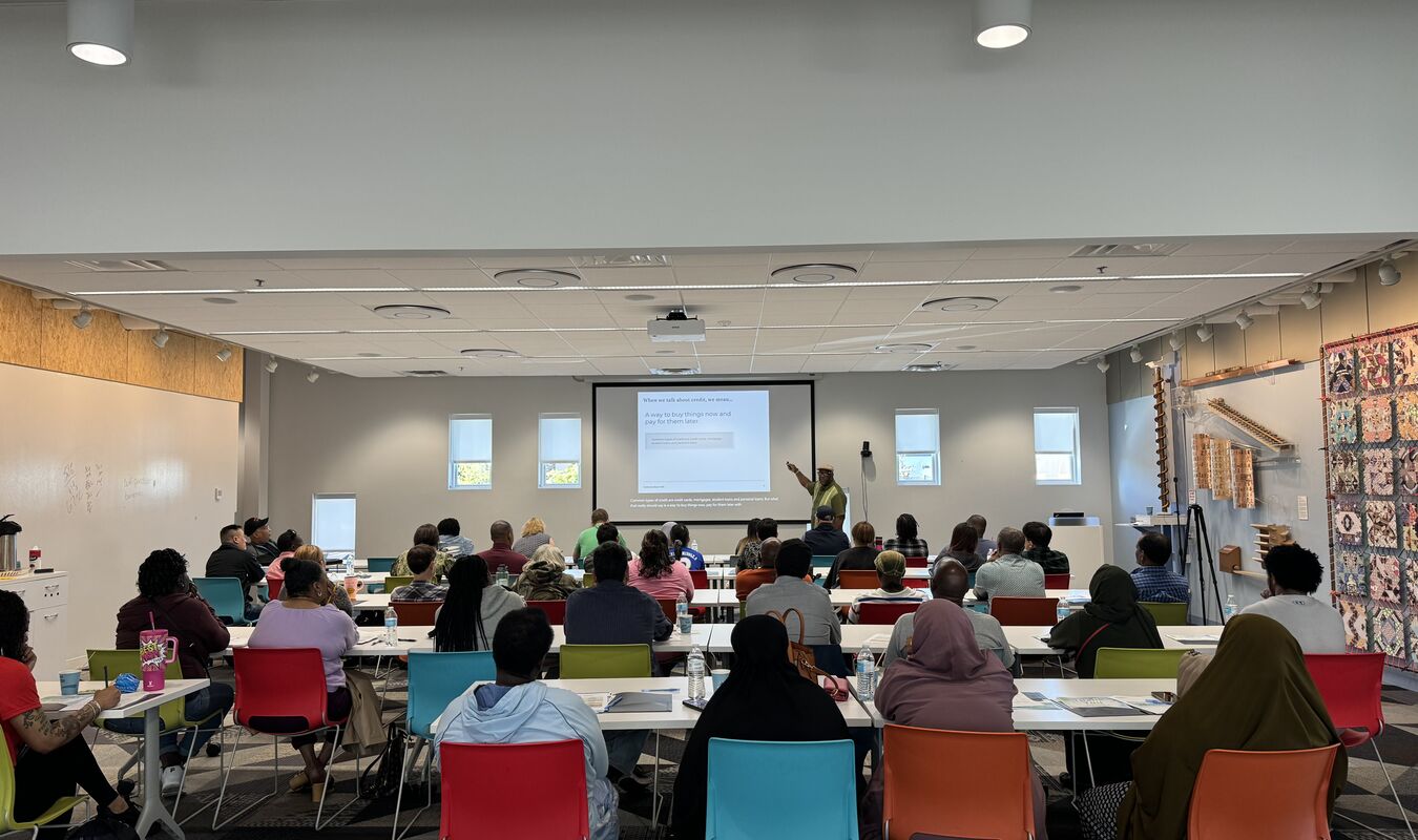 community members attend session on Home Stretch program