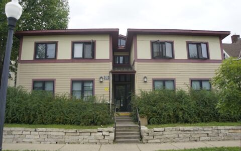 Two story six-unit property